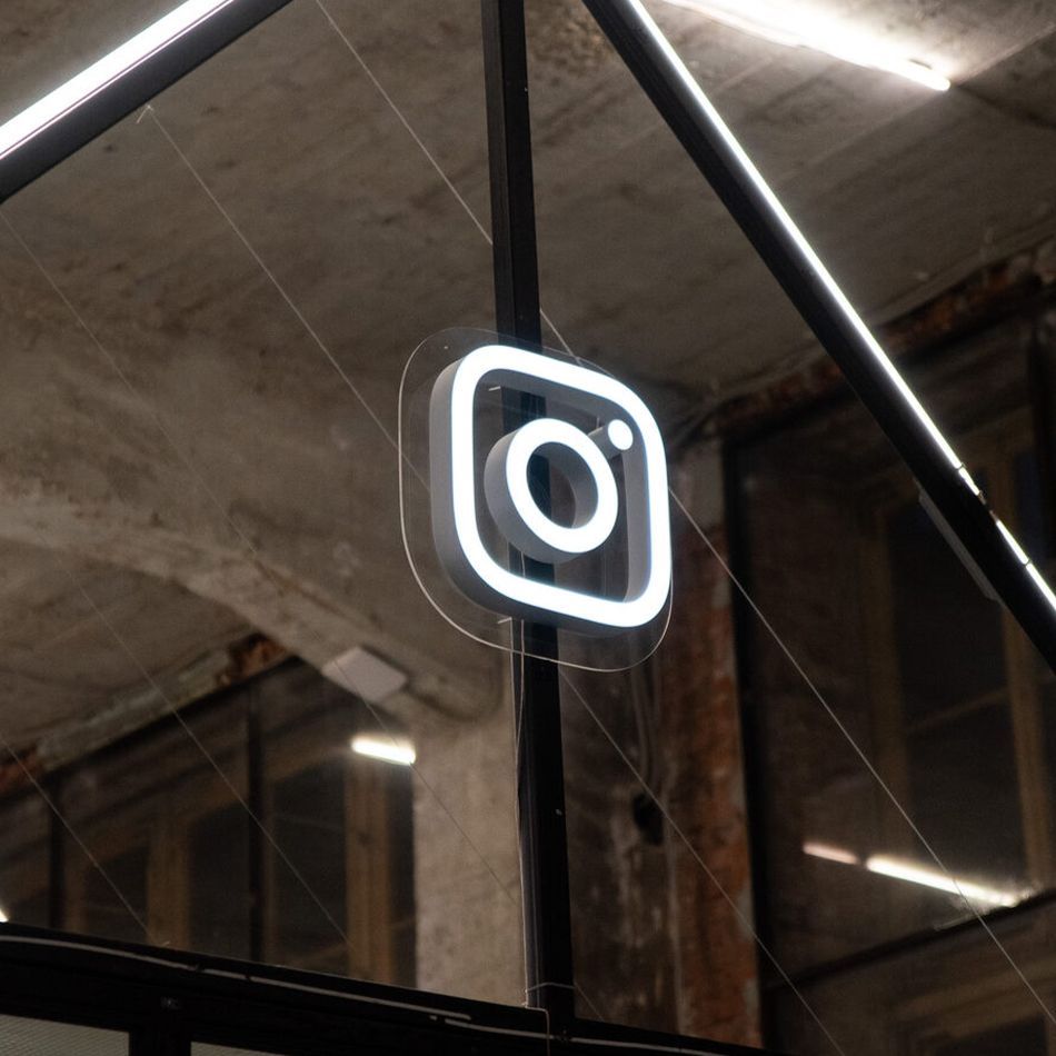 HOUSE OF INSTAGRAM
